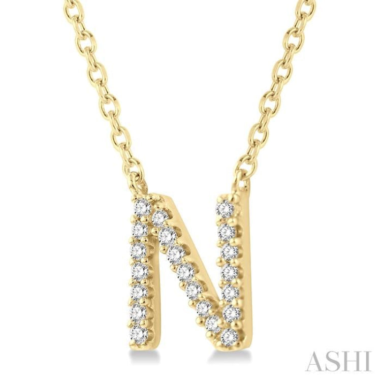 1/20 Ctw Initial 'N' Round Cut Diamond Pendant With Chain in 10K Yellow Gold