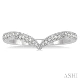 1/6 Ctw V-Shape Center Round Cut Diamond Wedding Band in 14K White Gold