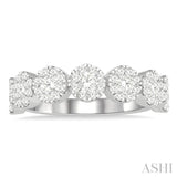 1 Ctw Jointed Circular Mount Lovebright Diamond Cluster Band in 14K White Gold