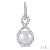 Pearl & Diamond Earrings