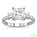 Semi-Mount Diamond Engagement Ring